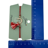 Martisor Bratara Ciucure, Jolie, Snur Rosu Reglabil, cu Pandantiv, Model Potcoava Buburuza