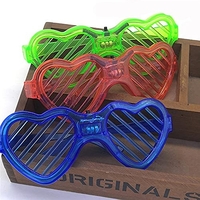Ochelari de Petrecere cu LED, Flippy, Model Inima, din Plastic, 3 Moduri de Iluminat, Marime Universala, Multicolor