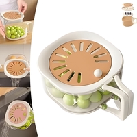 Cos de Scurgere pentru Fructe 2 in 1, Vafy, din Plastic Durabil, Filtru Telescopic, Scurgator de Fructe si Legume, pentru Uz Casnic, 15 x 15 x 8.5 cm, Maro/Bej