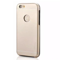 Husa Apple iPhone 6/6S Motomo V2 Auriu