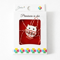 Martisor Brosa Mica in Cutie, Jolie, Dimensiune Brosa 2,5-3 cm, Material Metal, Model Bufnita Traditionala, Multicolor