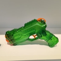Pistol cu Apa, Flippy, Pistol cu Apa pentru Copii, Manual, din Plastic, 23 x 16 x 4 cm, rezervor 250 ml, Verde