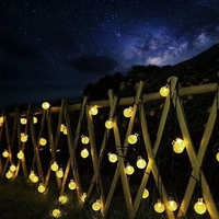 Instalatie Craciun, Tip Globuri de cristal, 200 Led-uri, 22 metri, Alb cald, Energie solara, Senzor de lumina, Vafy