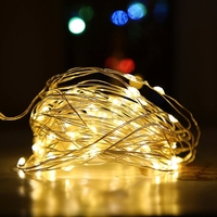 Instalatie de Craciun, Vafy, Decoratiune de Craciun, 100 Beculete LED, cu Baterii si Telecomanda, cu 8 Functii, Lungime 10 m, Alb cald