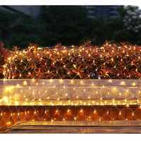Instalatie Craciun, Tip Plasa, IP 44, 19 x 1 m, 960 LED-uri, Alb cald, 8 jocuri de lumini, Transformator fara telecomanda, Interconectabila, Prelungitor 3 m inclus, Fir transparent, Vafy