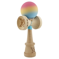 Kendama X Originala, Profesionala, Flippy, Cupe Mari KING SIZE V3, Rubber Grip, Gaura in Baza, Rulment Metalic, din lemn 18 cm, Ata 62/65 cm, Gradient Roz/Galben/Albastru deschis