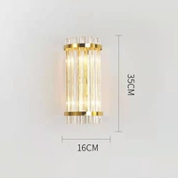 Lampa de Perete in Interior, Flippy, Lampa de Lux pentru Decor de Interior, Corp de Iluminat Tip aplica, din Inox Auriu si Cristal, Lumina Calda Rece Neutra, 35 x 16 cm, Ideal pentru Camere Mici si Medii, Transparent Auriu