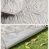 SONGMICS Patura picnic impermeabila 200x200 cm, cu ancore de fixare, pliabila, lavabila, multistrat, kaki cu model tropical