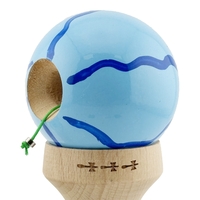 Kendama X Originala, Profesionala, Flippy, Super Sticky cu Cupe Mari KING SIZE V3, Gaura in Baza, Rulment Metalic, din lemn 18 cm, Ata 62/65 cm, Special Albastru deschis
