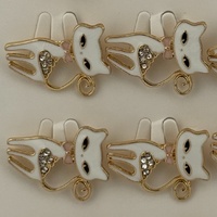Set 12 Brose Martisor Primavara, Jolie, Model Pisica Alba cu Pietre