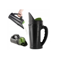 Semanator manual pentru gazon, ingrasamant, sare si seminte, rezervor 2.5 L, plastic rezistent, 34x18 cm, negru