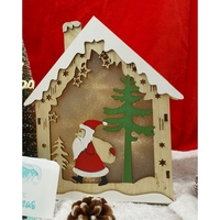 Decoratiune luminoasa, model de Casa cu Mos Craciun, maro, lungime: 18 cm, latime: 21 cm, inaltime: 5 cm, lemn, interior/exterior