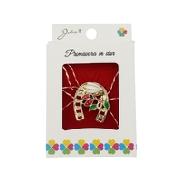 Martisor Brosa, Jolie, Model Potcoava cu Ghiocel si Buburuza, Metal Emailat in Culori, Sistem de Prindere cu Ac, Dimensiune 2.5–3 cm, Ambalaj Individual cu Design, Multicolor