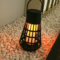 Lampa Solara pentru Gradina, Flippy, Reincarcabila de la Soare, Model Felinar, Portabila cu Picior, Lumina Calda, 12 cm, Negru