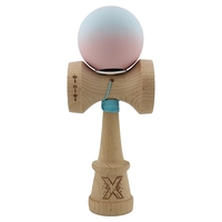 Kendama X Originala, Profesionala, Flippy, Cupe Mari KING SIZE V3, Rubber Grip, Gaura in Baza, Rulment Metalic, din lemn 18 cm, Ata 62/65 cm, Gradient Albastru deschis/Roz