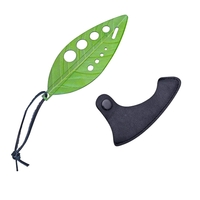 Tocator manual pentru ierburi Flippy, instrument de curatat frunze, tocator, margini ascutie, 9 gauri de diferite dimensiuni, multifunctional, material otel inoxidabil, rezistent la rugina, 14 x 5.5 cm, verde