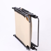 Sezlong pliabil 190x58x30 cm, cu spatar reglabil, perna si buzunar lateral, cadru metalic, crem