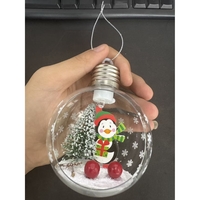 Glob de Craciun, Flippy, cu LED, Model Pinguin, 10 x 5 x 3 cm, Multicolor