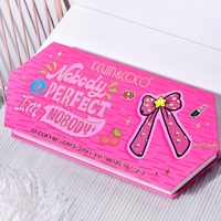 Trusa de Machiaj, KEVIN & COCO, Nobody is Perfect, I am Nobody, 32 culori, 29 x 23.5 x 3 cm