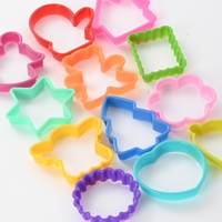 Set 12 forme pentru prajituri Flippy, material polipropilena, diverse forme, pentru orice ocazie, adancime 1.6 cm, 23.3 x 33.5 x 1.8 cm, multicolor