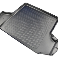 Tavita portbagaj Skoda Octavia III caroserie combi fabricatie 2013 - prezent (portbagaj superior, pentru varianta cu subwoofer)