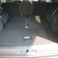 Tavita portbagaj Peugeot E-5008 fabricatie 2024 - prezent, caroserie suv, 7 locuri, rand 3 culcat