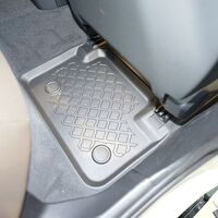 Covorase tip tavita, BMW seria 5 (G60), Fabricatie 2023-Prezent, Caroserie Sedan