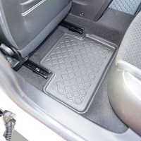 Covorase tip tavita Renault Megane IV, caroserie Combi, fabricatie 09.2016 - prezent