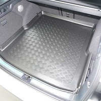 Tavita portbagaj Volkswagen Passat B9 fabricatie 11.2023 - prezent, caroserie combi, podea variabila in pozitie superioara, fara separator