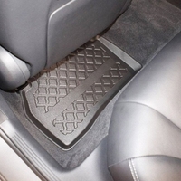 Covorase auto tip tavita Mercedes Clasa C W205 fabricatie 03.2014 - prezent