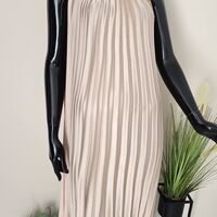 Rochie Lungă Plisată Aria- Șampanie