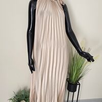 Rochie Lungă Plisată Aria- Șampanie