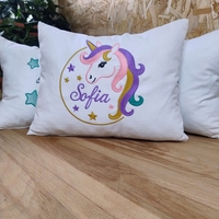 Pernă decorativă cu unicorn și nume personalizat – Sofia | AYA Home