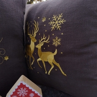 Pernă decorativă premium Cerbul Carpatin AYA HOME