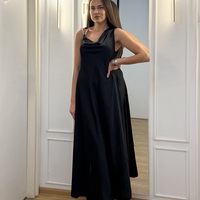 Crna maxi satenska haljina