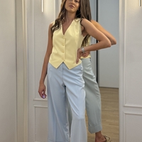 Svetloplave kratke pantalone