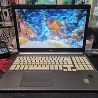 Fujitsu Lifebook E754 15.6/i3 4200M 2.5GHz/8GB DDR3l/120GB SSD