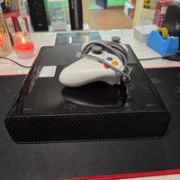 Xbox 360 E Konzola /1 Bezicni Dzojstik/3 Igrice/ Svi Kablovi