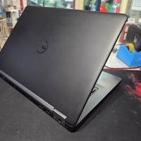 Dell Latitude E5470 14/i7 6820HQ 3.6GHz/8GB DDR4/256GB M.2