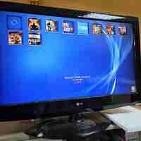 Playstation 3 Slim/ Cipovan/2 Dzojstika/12 Igrica