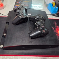 Playstation 3 Slim/ Cipovan/2 Dzojstika/14 Igrica
