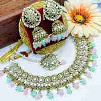 CHOKER NECKLACE