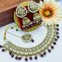 CHOKER NECKLACE