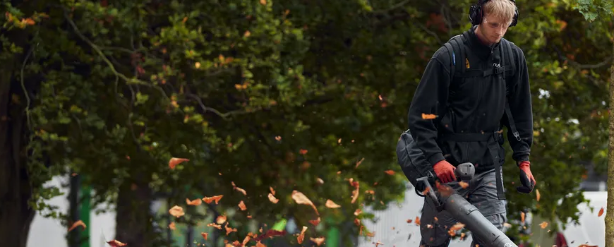 Моторни и акумулаторни метли