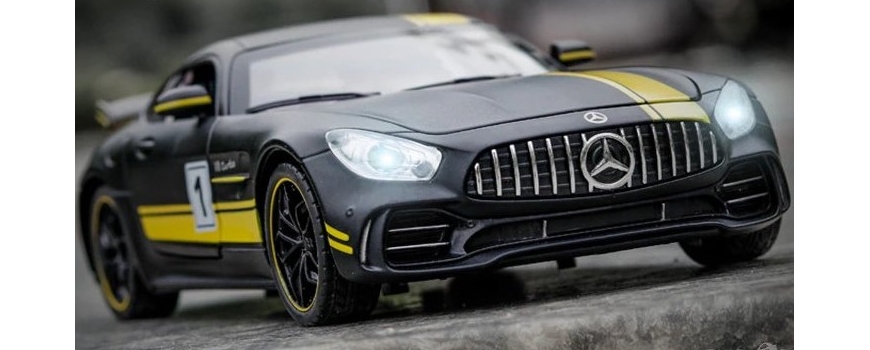 Метални колички 1:43