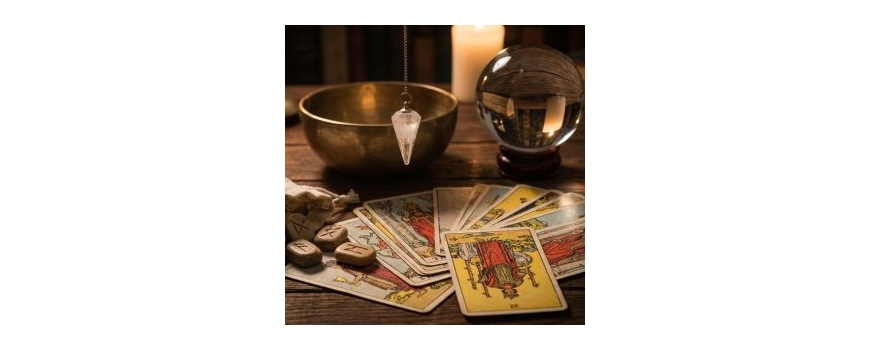 Дрехи и аксесоари