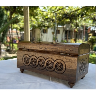 СУВЕНИРИ ОТ ДЪРВО И МЕТАЛ