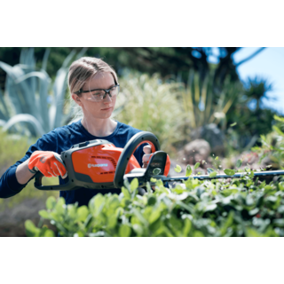 Ножици за кастрене на жив плет