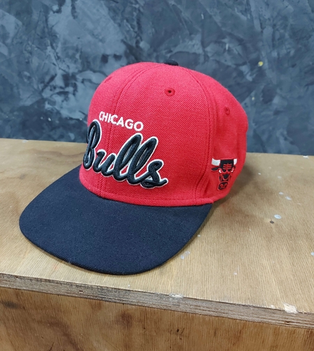 Mitchell and ness шапка