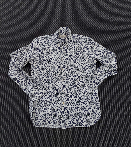 Maison kitsune риза M размер